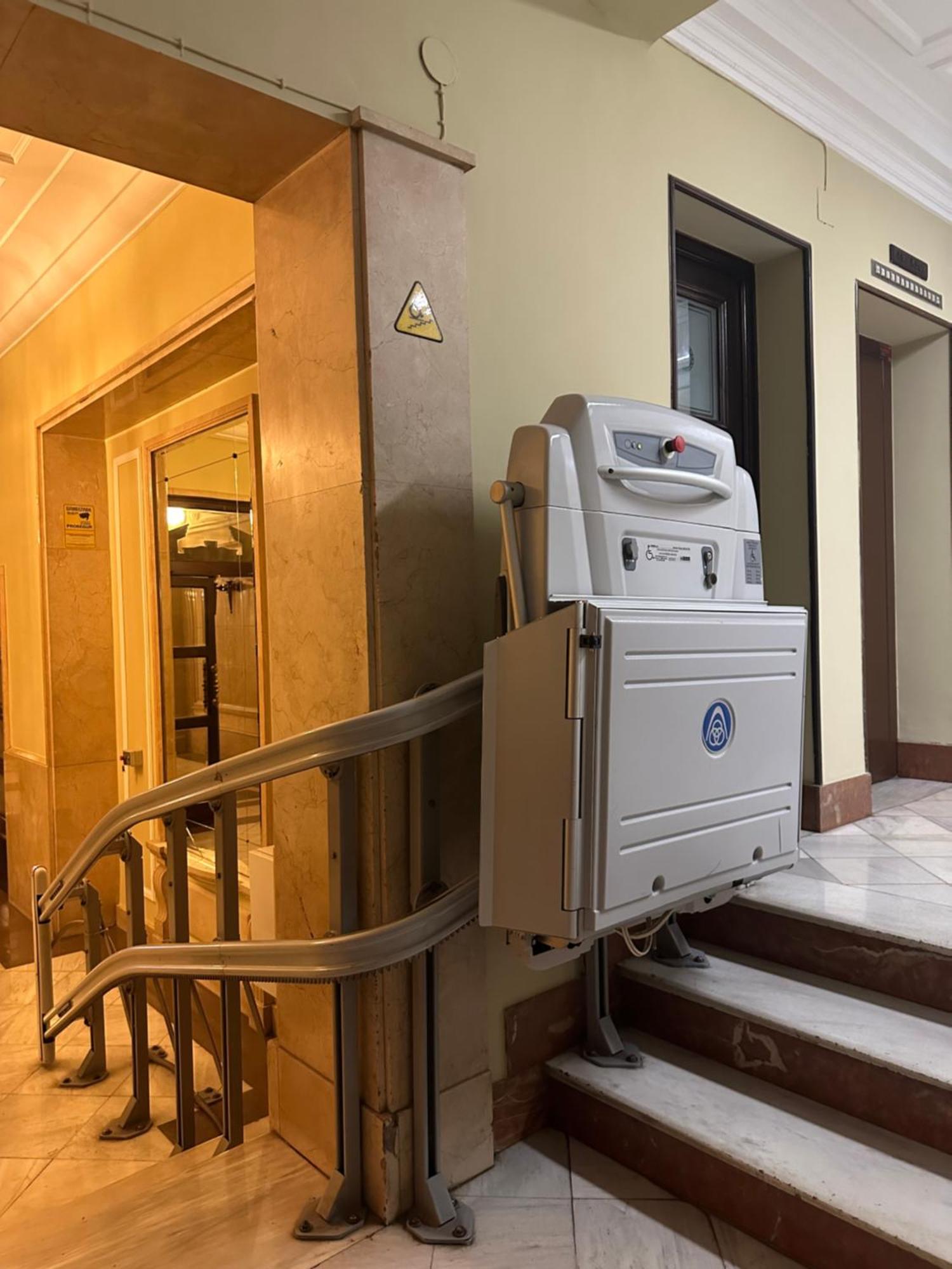 Mirador 2 Del Mercado - Con Bano Privado En El Centro De La Ciudad Vella Homestay
