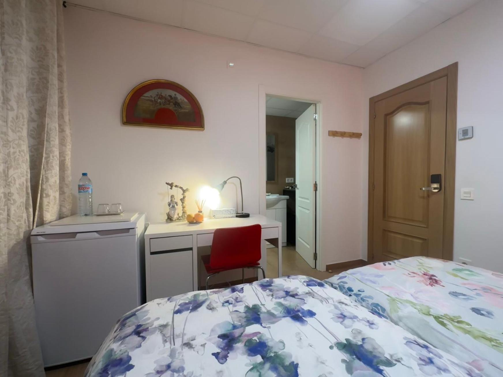Mirador 2 Del Mercado - Con Bano Privado En El Centro De La Ciudad Vella Accommodatie bij particulieren