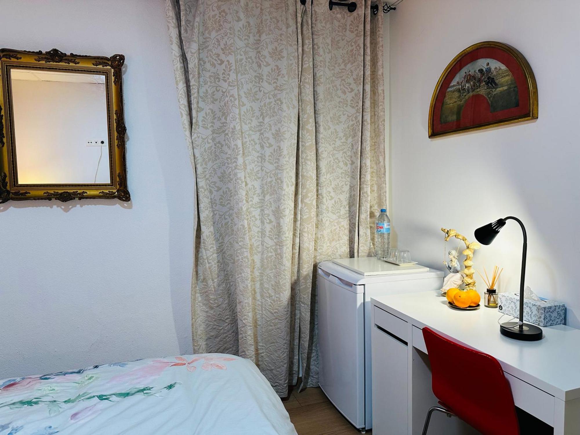 Mirador 2 Del Mercado - Con Bano Privado En El Centro De La Ciudad Vella Accommodatie bij particulieren Valencia